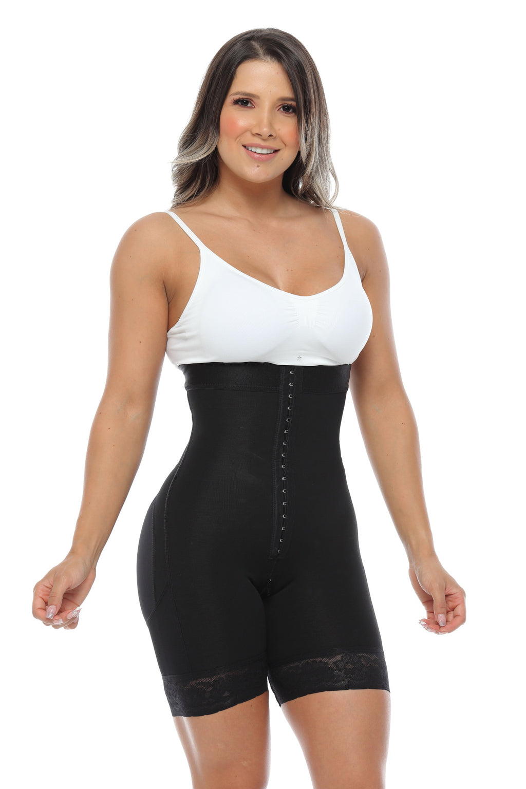 Duo Shorts Mi Care: Levanta Cola Beige + Talle Alto Negro