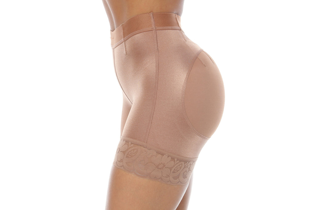 Short levanta cola Mi Care color moka con control de abdomen y encaje antideslizante.